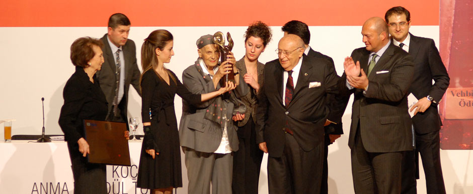 Prof. Dr. Türkan Saylan