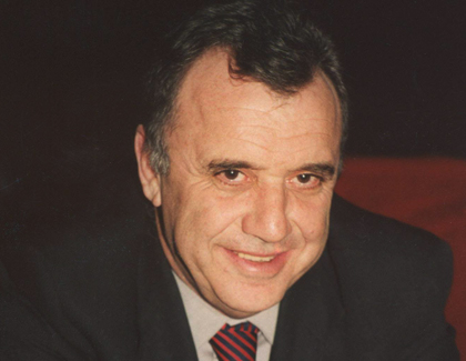 Prof. Dr. İskender Sayek görseli